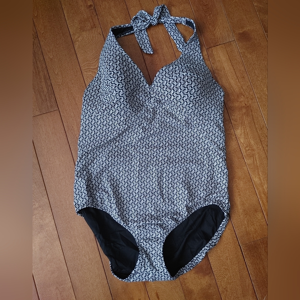 Lands End one piece swimsuit size 14C